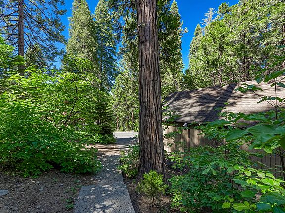 3rd image of 41922 Black Oak Way