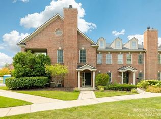 5745 Hampshire Ln, Ypsilanti, MI 48197