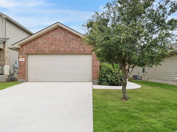 220 MIDDLE GREEN LOOP, Floresville, TX 78114
