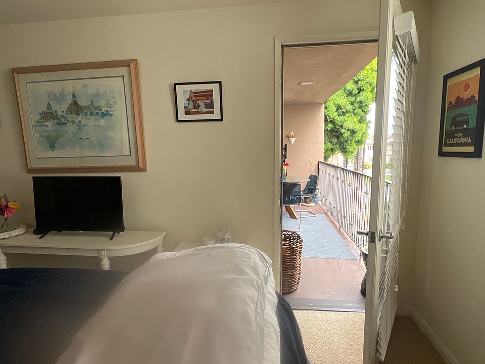2nd image of 200 Orange Ave Unit 202