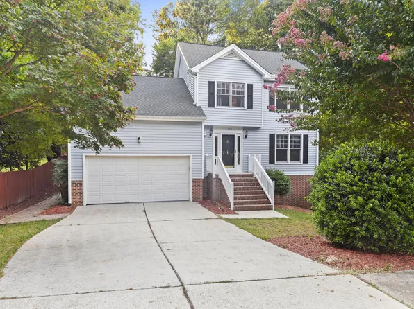 103 Needle Park Dr, Cary, NC 27513