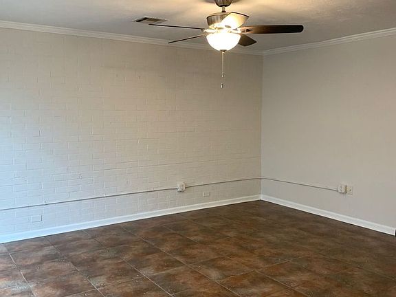 2nd image of 305 Woodruff St #A