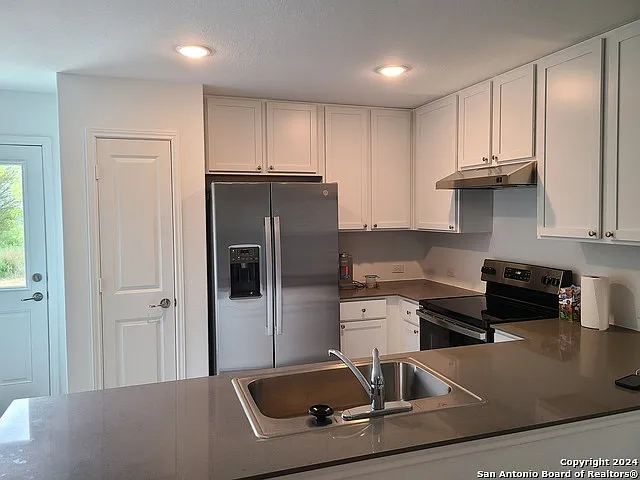 13222 Dutra Rd — Photo 6