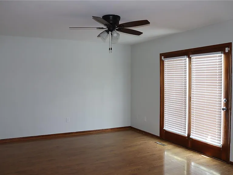 3500 Lafayette Dr — Photo 7