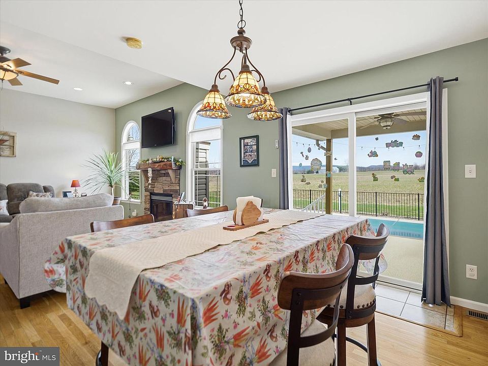 13th image of this home