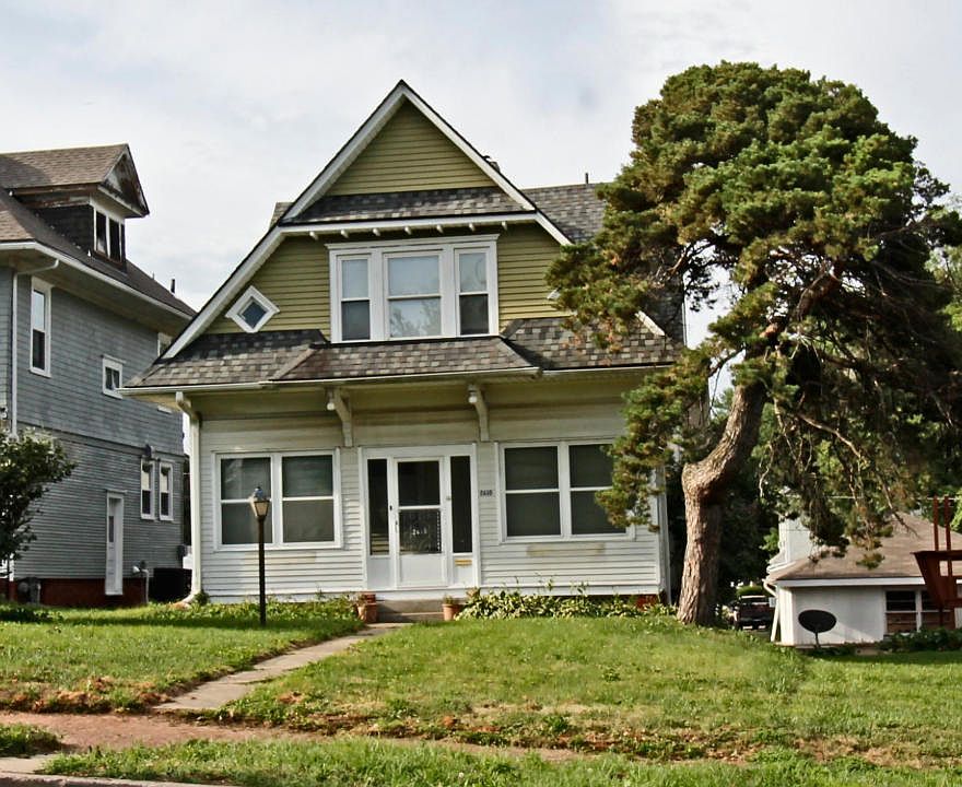 2nd image of 2610 Mitchell Ave