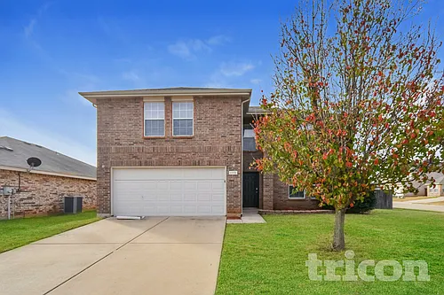 1221 Dianthus Dr Photo 1