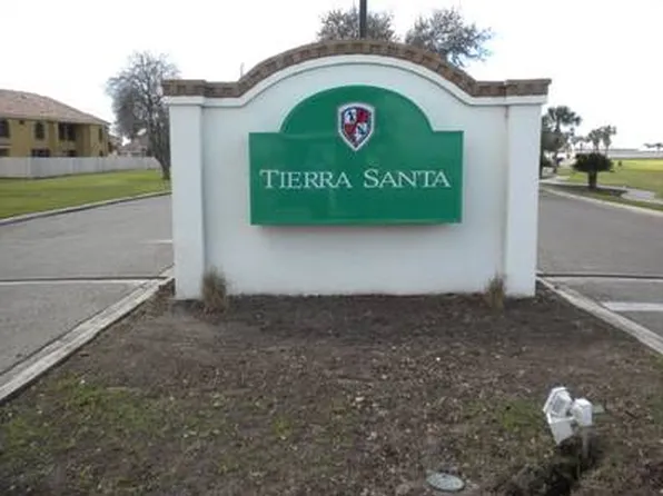 1202 Tierra Santa Dr, Weslaco, TX 78596