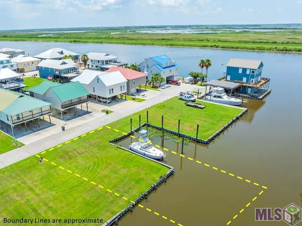 196 Snapper Ct, Dulac, LA 70353