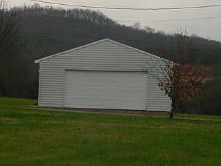 2nd image of 38 Old Fuller Hollow Rd