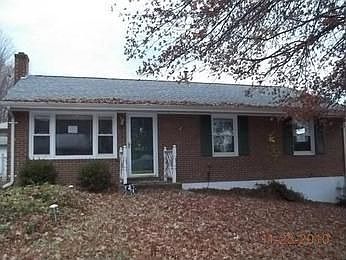 1st image of 4623 Casper Dr NE