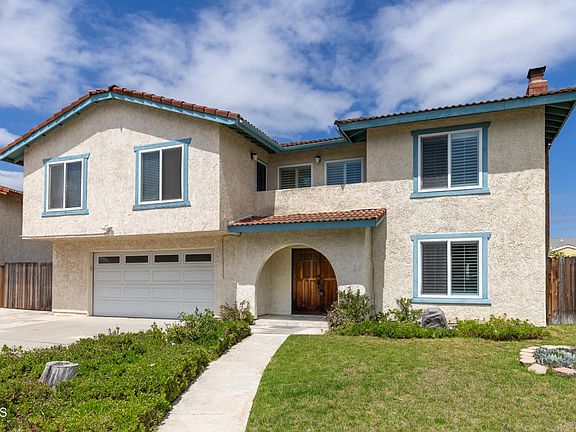 2nd image of 2336 San Ysidro St