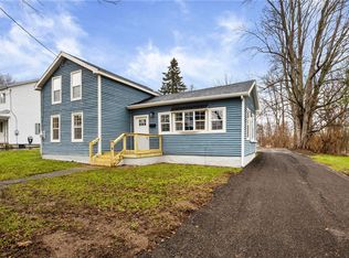 113 Caroline St, Clyde, NY 14433