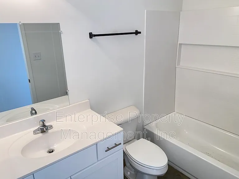 2963 Lake Park Rd — Photo 13