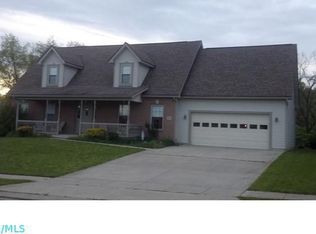 286 N Heather Dr, Newark, OH 43055