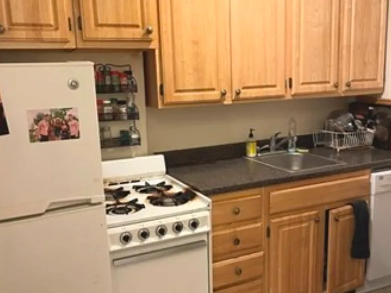 469 Beacon St #3 — Photo 9