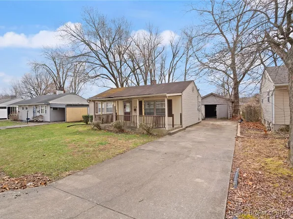 715 Kent Street, New Albany, IN 47150