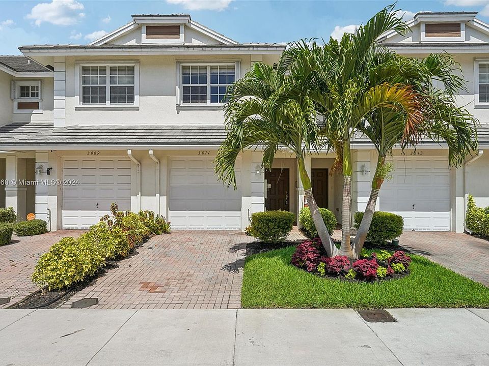 1st image of 3011 NW 30th Ter