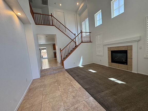 4th image of 6238 Whitelion Walk St