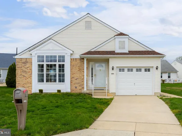 605 Saint Vincent Ct, Williamstown, NJ 08094