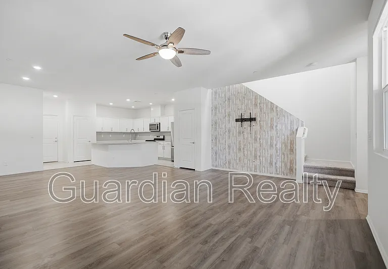2879 Cabrillo Terrace St — Photo 12