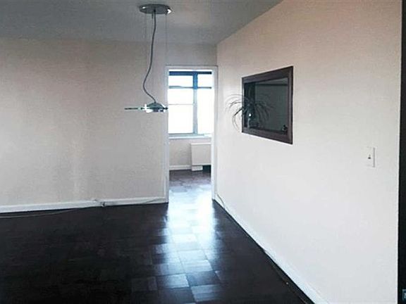 2nd image of 2100 Linwood Ave APT 8A