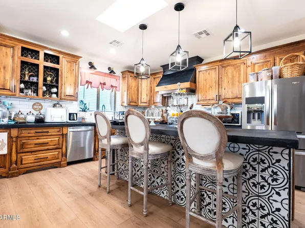 30439 W PEAKVIEW Road, Wittmann, AZ 85361