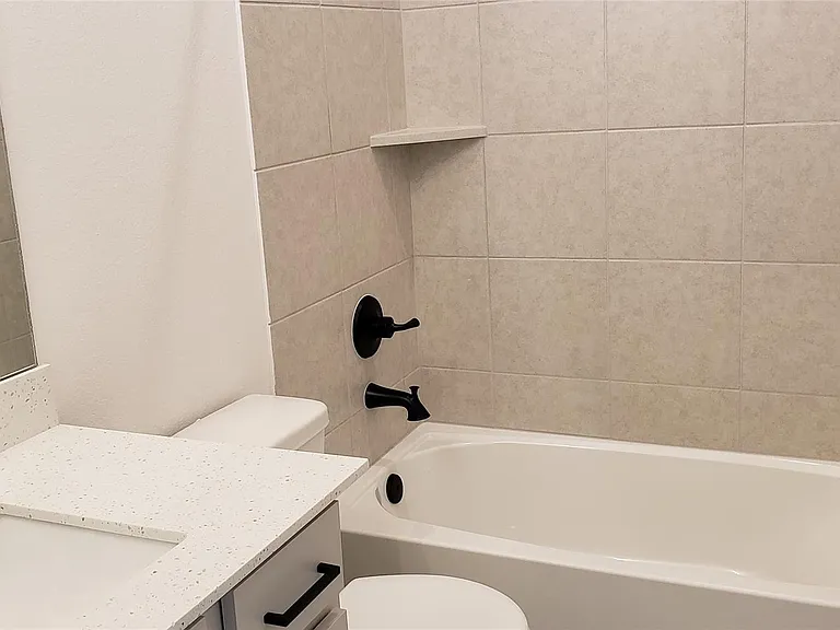 10611 Hidden Rock Dr — Photo 16