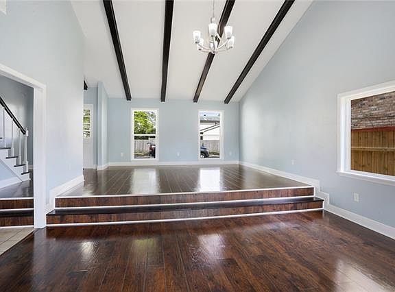 4th image of 3805 Patricia Ln
