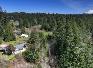 12833 Squaw Wood Lane SE, Rainier, WA