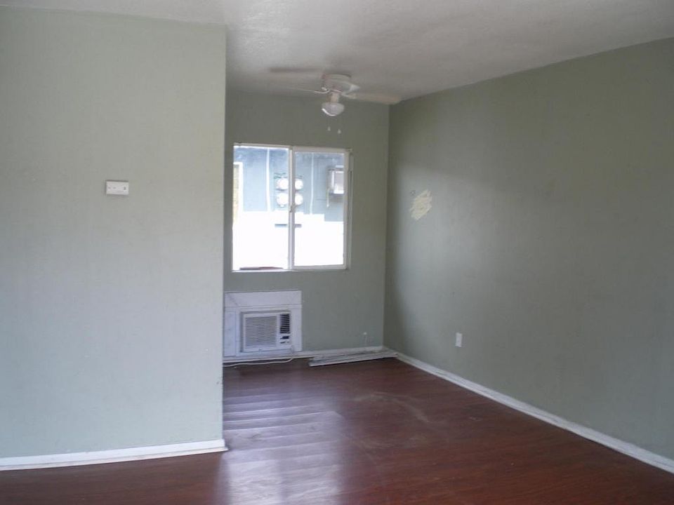 2nd image of 312 W Kimball Ave