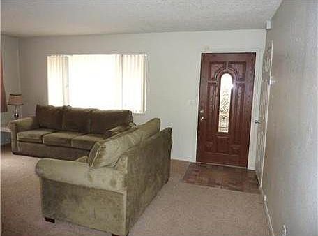 5th image of 24552 Geneva Dr