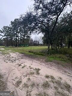 5th image of 106 Sunshine Rd