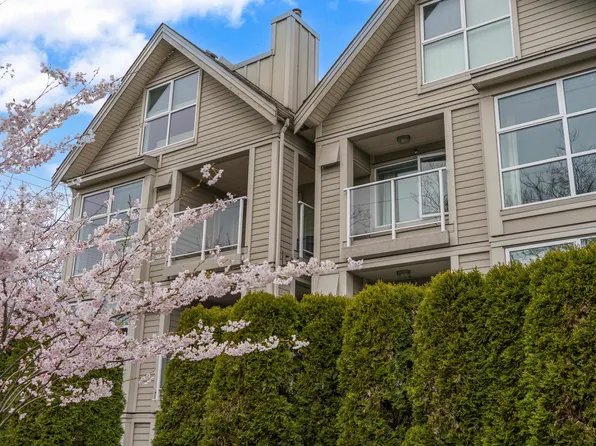 3168 Laurel St #204, Vancouver, BC V5Z 3T8