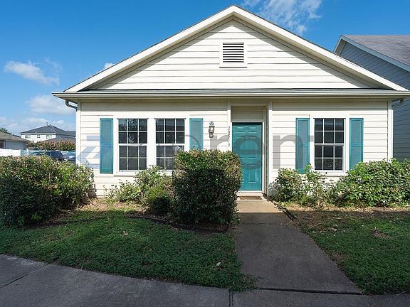 2nd image of 20518 Patriot Park Ln