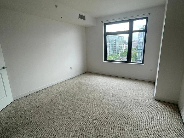 475 K St NW #814 — Photo 8