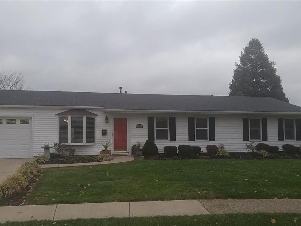 1st image of 462 Featherwood Dr