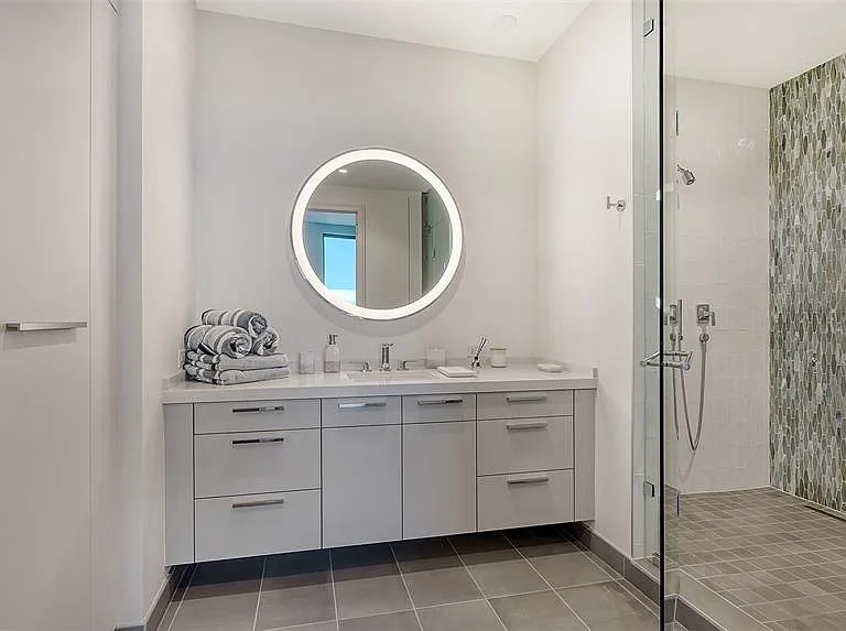 1591 Gulf Of Mexico Dr #313 — Photo 24