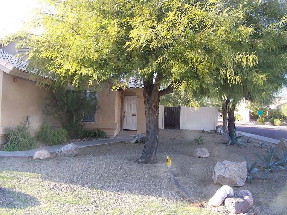 1st image of 11884 N 110th Way