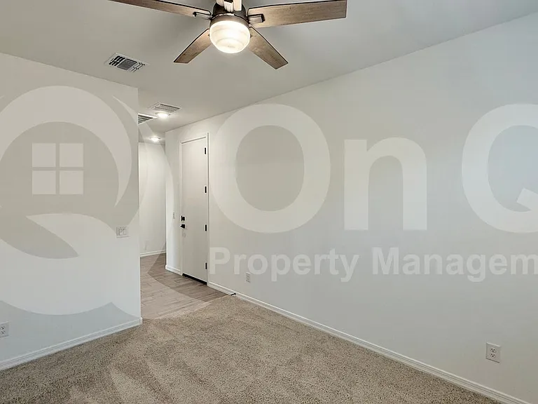 22824 E Roundup Way — Photo 14