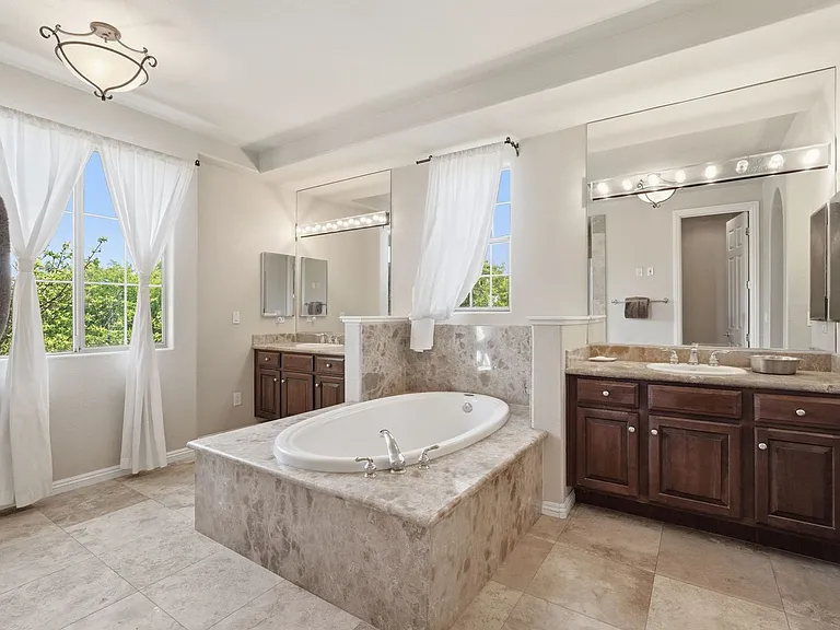 1409 Chambolle Ct — Photo 49