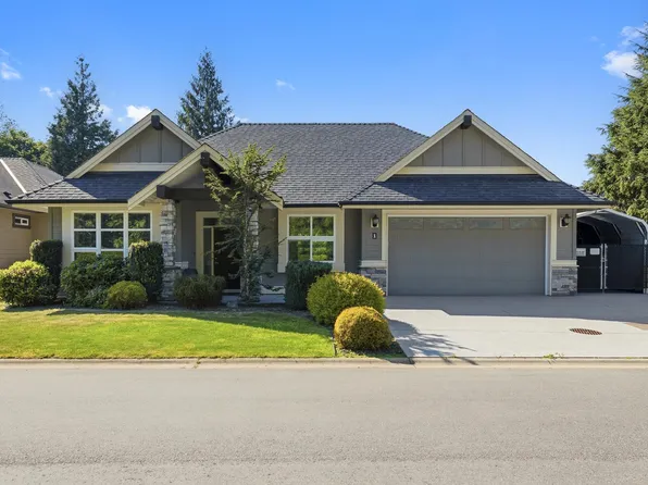 45348 Magdalena Pl #1, Chilliwack, BC V2R 0K7