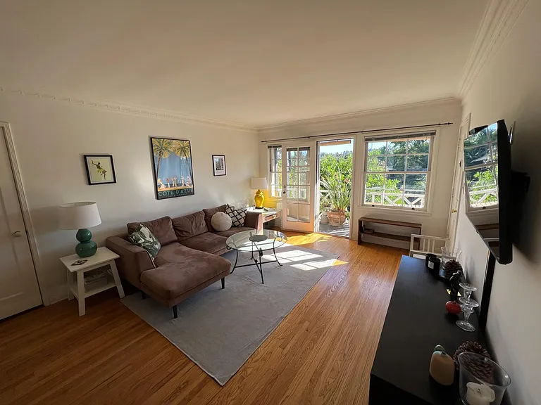 3249 Rowena Ave #3 — Photo 6