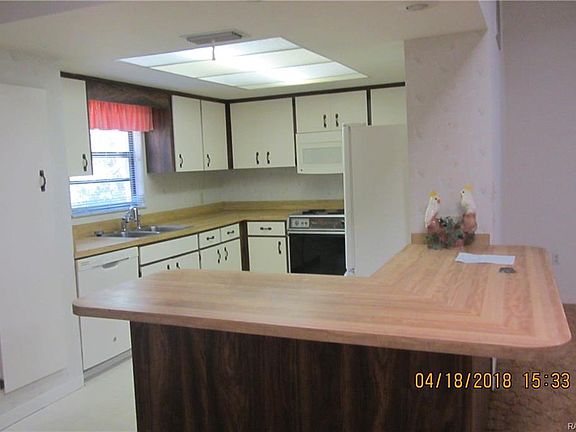 5th image of 4088 N Concord Dr