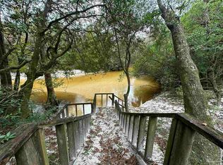 6320 Shangri La Rd, Crestview, FL 32539