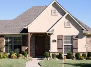 3108 SW Stonepoint Ave, Bentonville, AR 72713