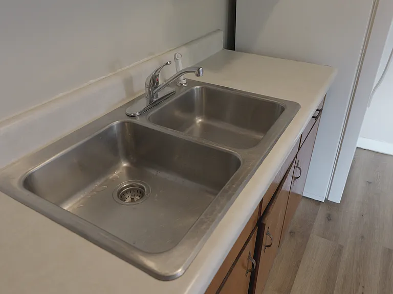 26 Union St #2 — Photo 6