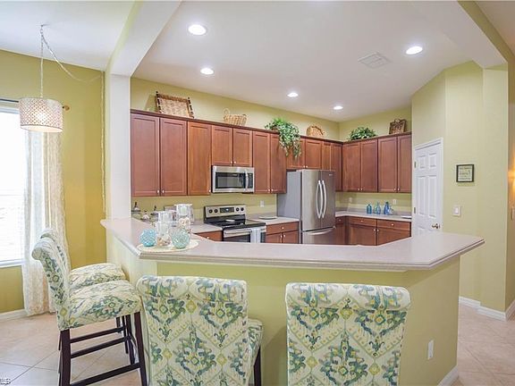 2nd image of 13866 Cleto Dr