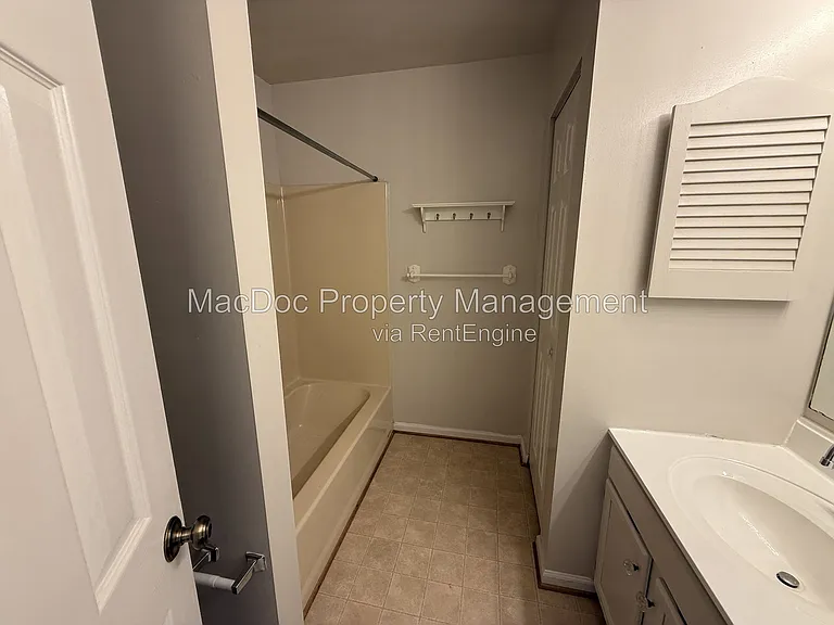11185 Kensington Pl — Photo 35