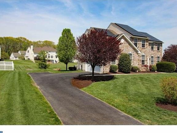 2nd image of 312 Corbitt Cir